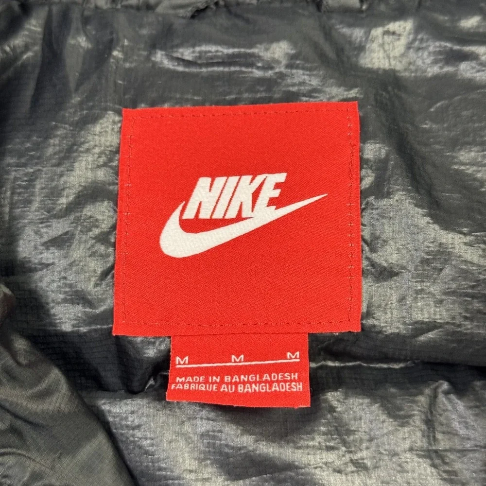 Nike description goose